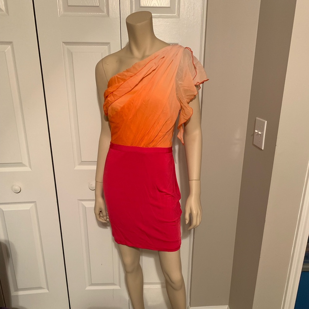 Bebe dress